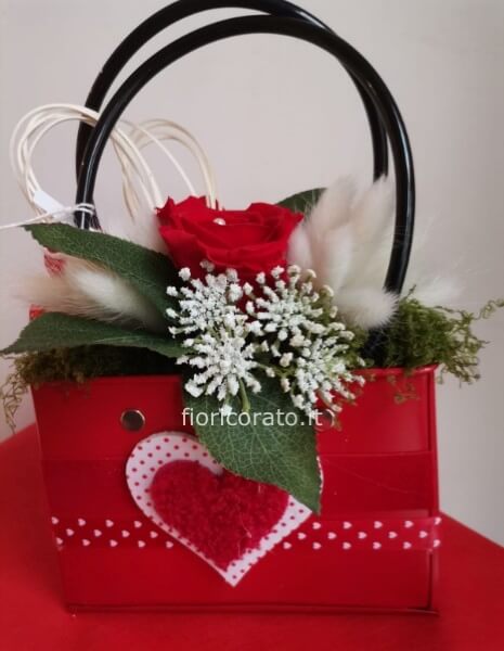 borsetta love con rosa eterna